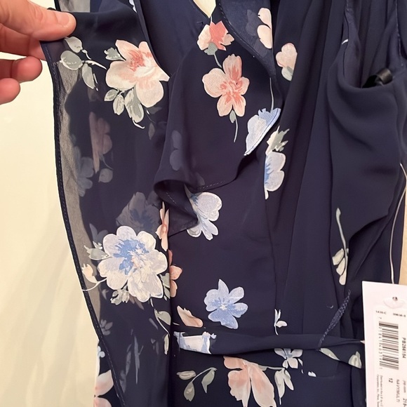 Premier Amour Chiffon Ruffle V Neck Asymmetrical Fully Lined Navy Floral Size 12 - Picture 7 of 15